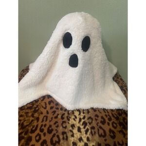 White Sherpa Ghost Plush Halloween Holidays Decor Pillow  NEW